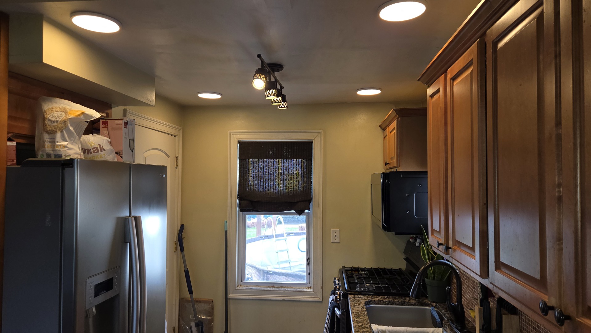 3352 West 84th Street Chicago, IL 60652 - Photo 4 of 27