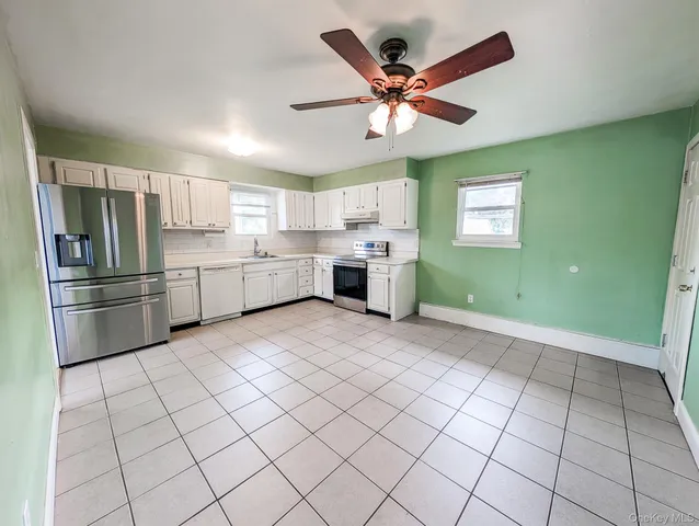 $349,999 | 16 Elm Road East, Mastic Beach, NY 11951