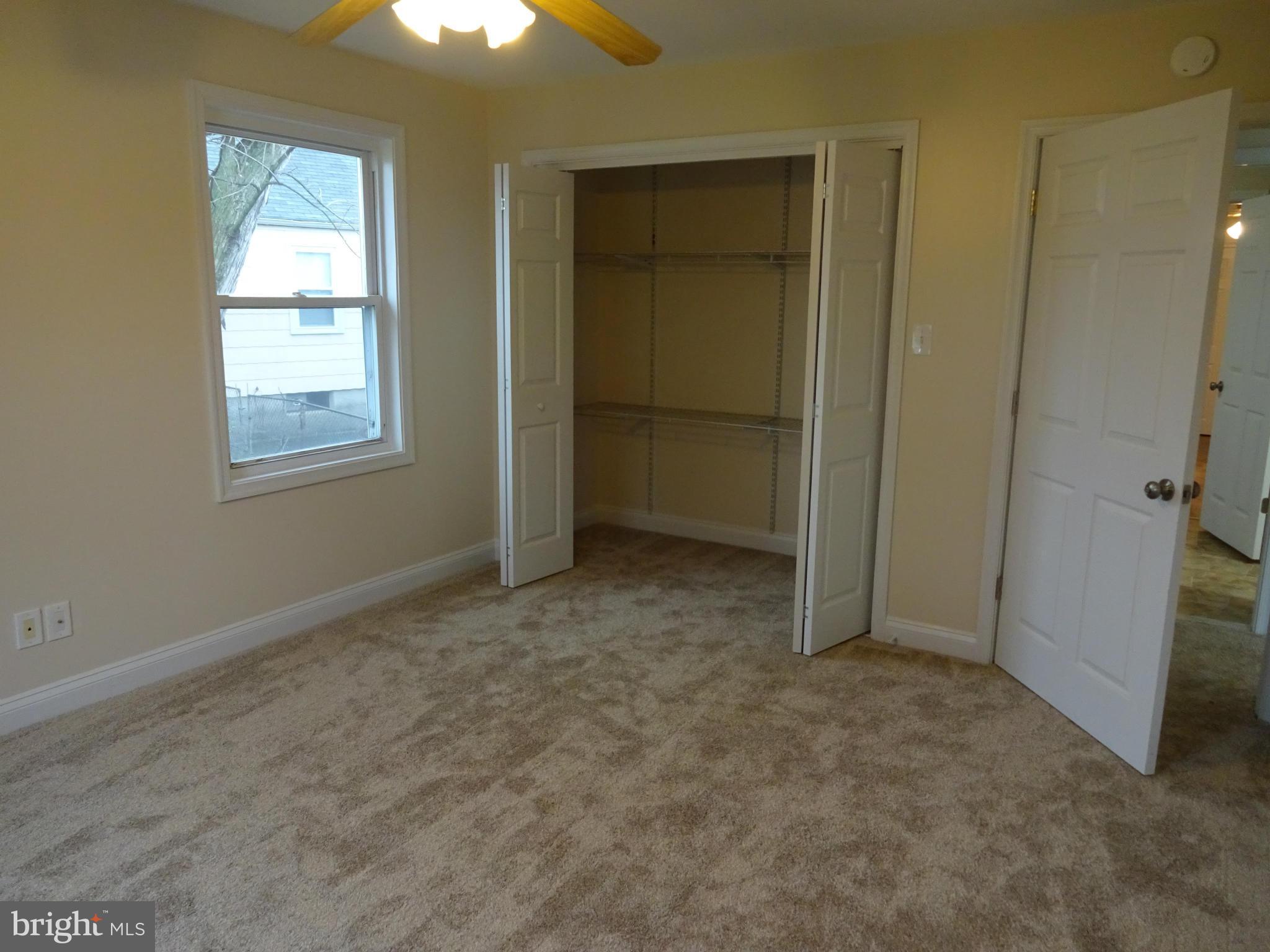 958 Martin Road Baltimore, MD 21221 - Photo 15 of 19 2nd Photo of Master Bedroom
