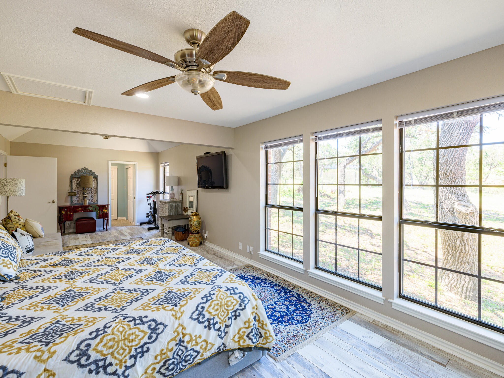 13750 High Sierra Road Austin, TX 78737 - Photo 17 of 30 Main Bedroom