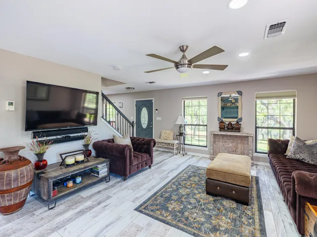 $3,100 | 13750 High Sierra Road, Austin, TX 78737