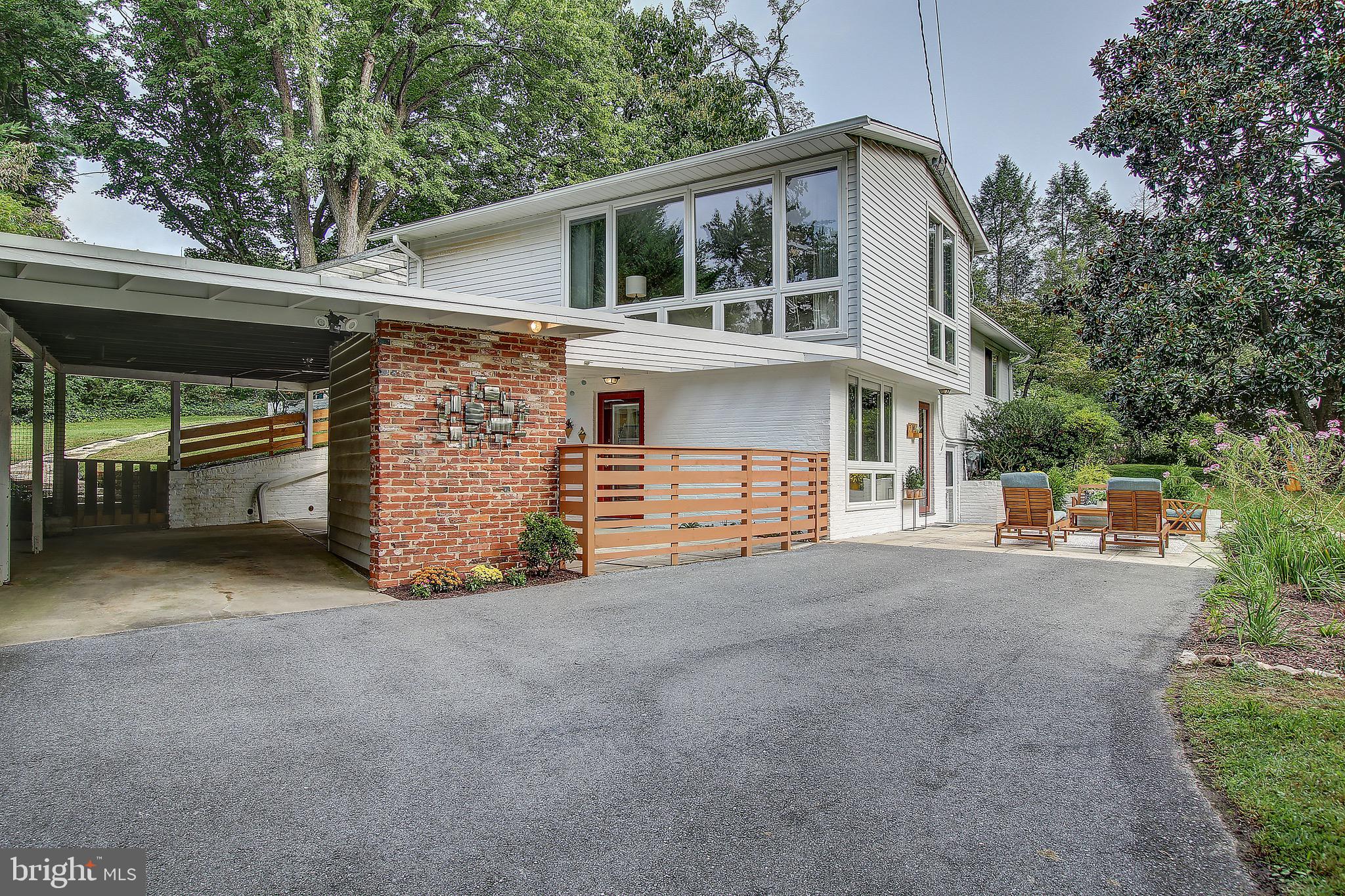 710 Apple Grove Road Silver Spring, MD 20904 - Photo 3 of 48 Gallery Image 3