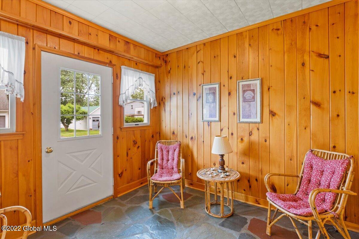 2 George Street Rensselaer, NY 12144 - Photo 9 of 35 16-MW2_0524