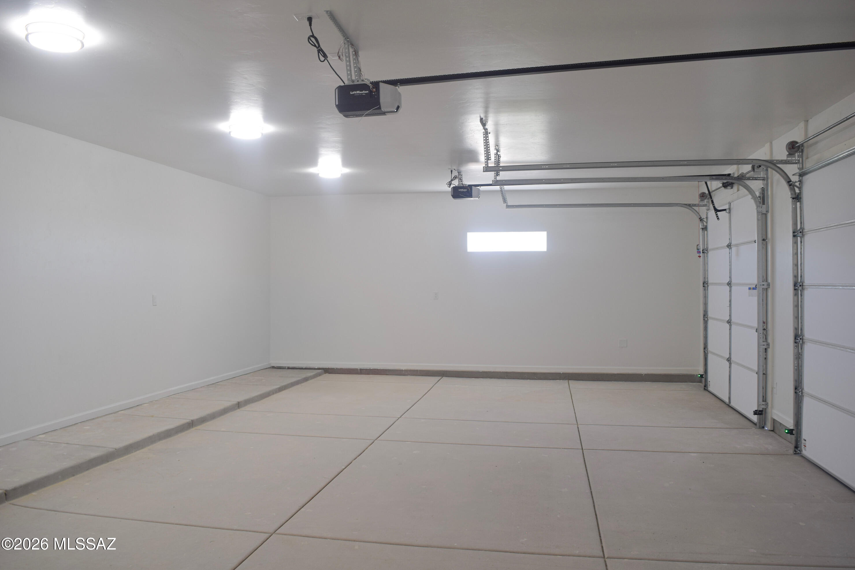 1795 Laponia Rio Rico, AZ 85648 - Photo 14 of 20 Garage 1