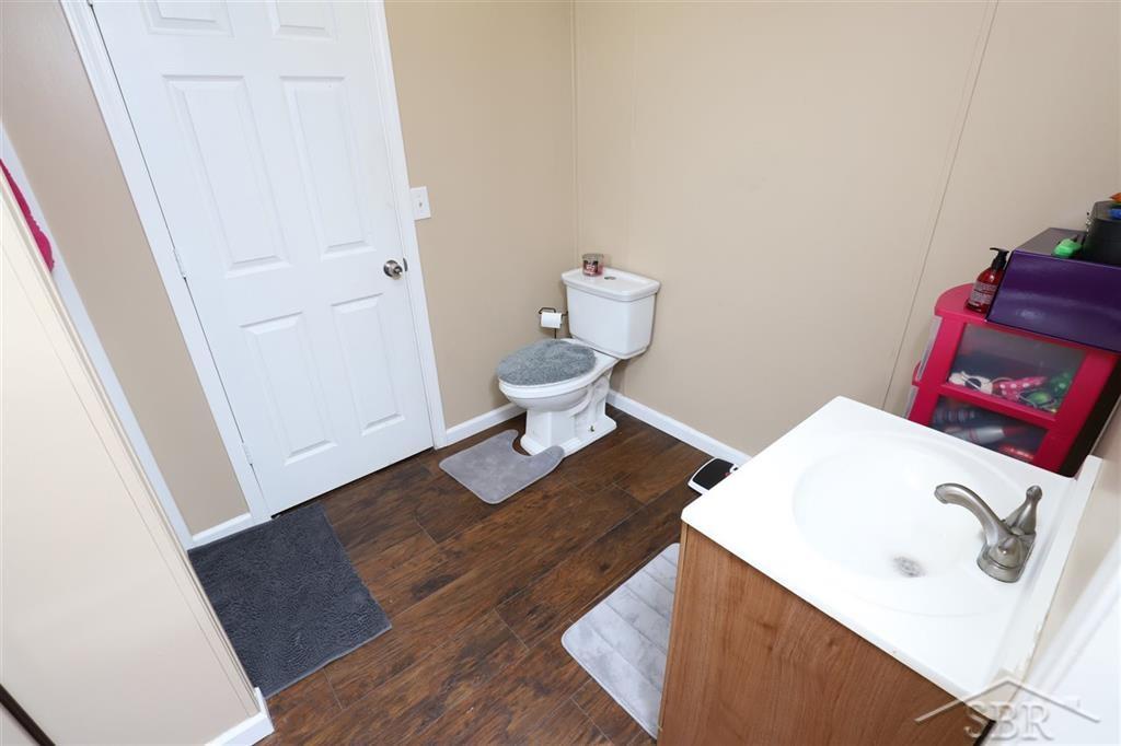 1231 South Meridian Road Midland, MI 48640 - Photo 12 of 13 Gallery Image 12