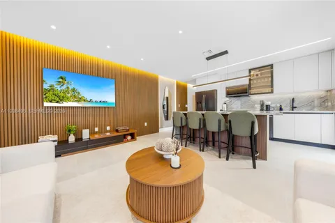 $1,375,000 | 166 Northwest 41st Street, Miami, FL 33127