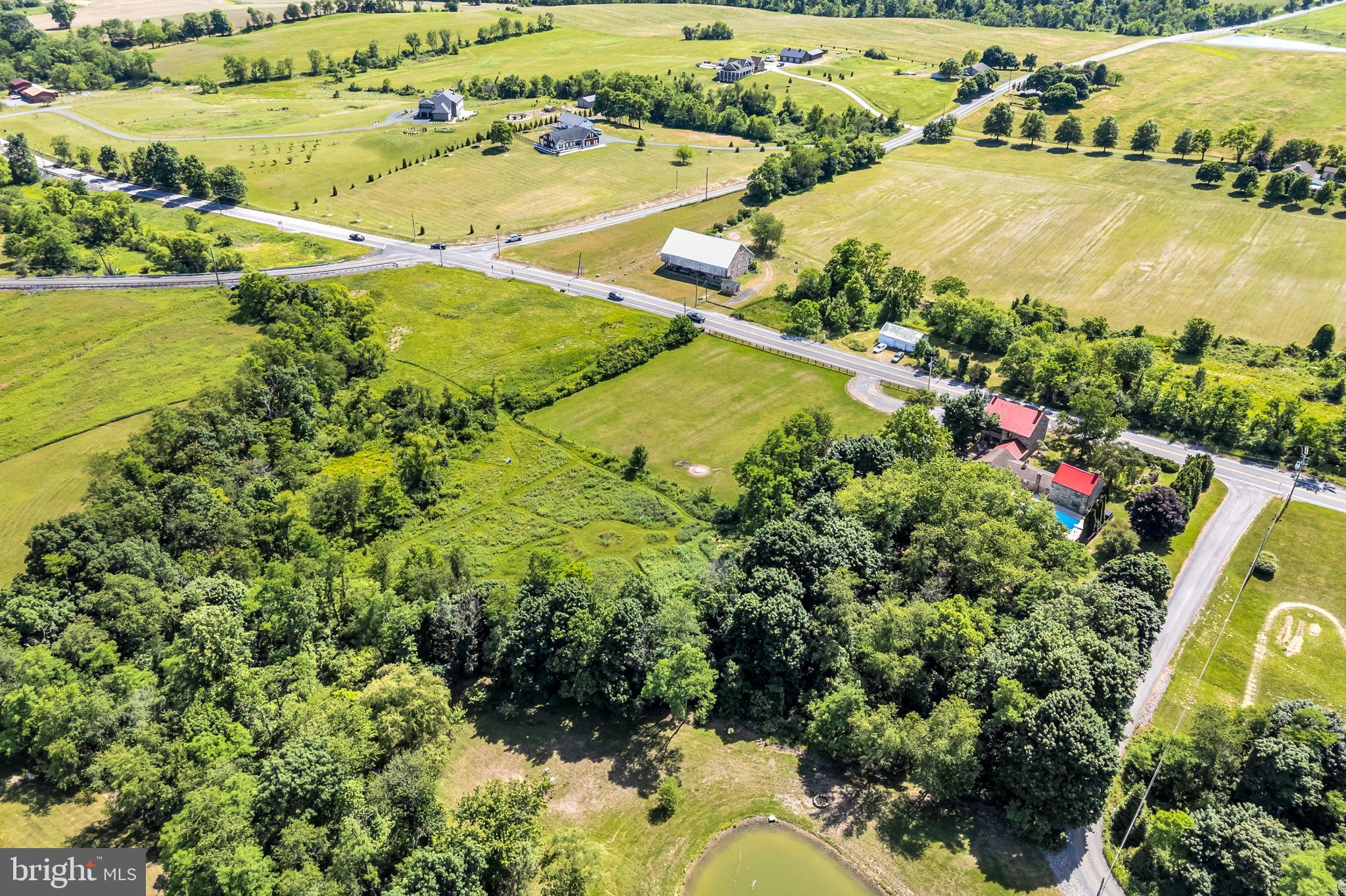 3421 Waggoners Gap Road Carlisle, PA 17013 - Photo 13 of 110