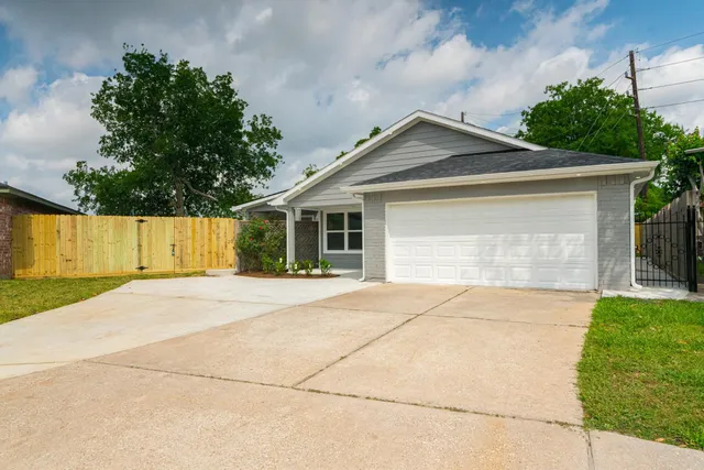 $2,200 | 3618 Tamfield Drive, Houston, TX 77066