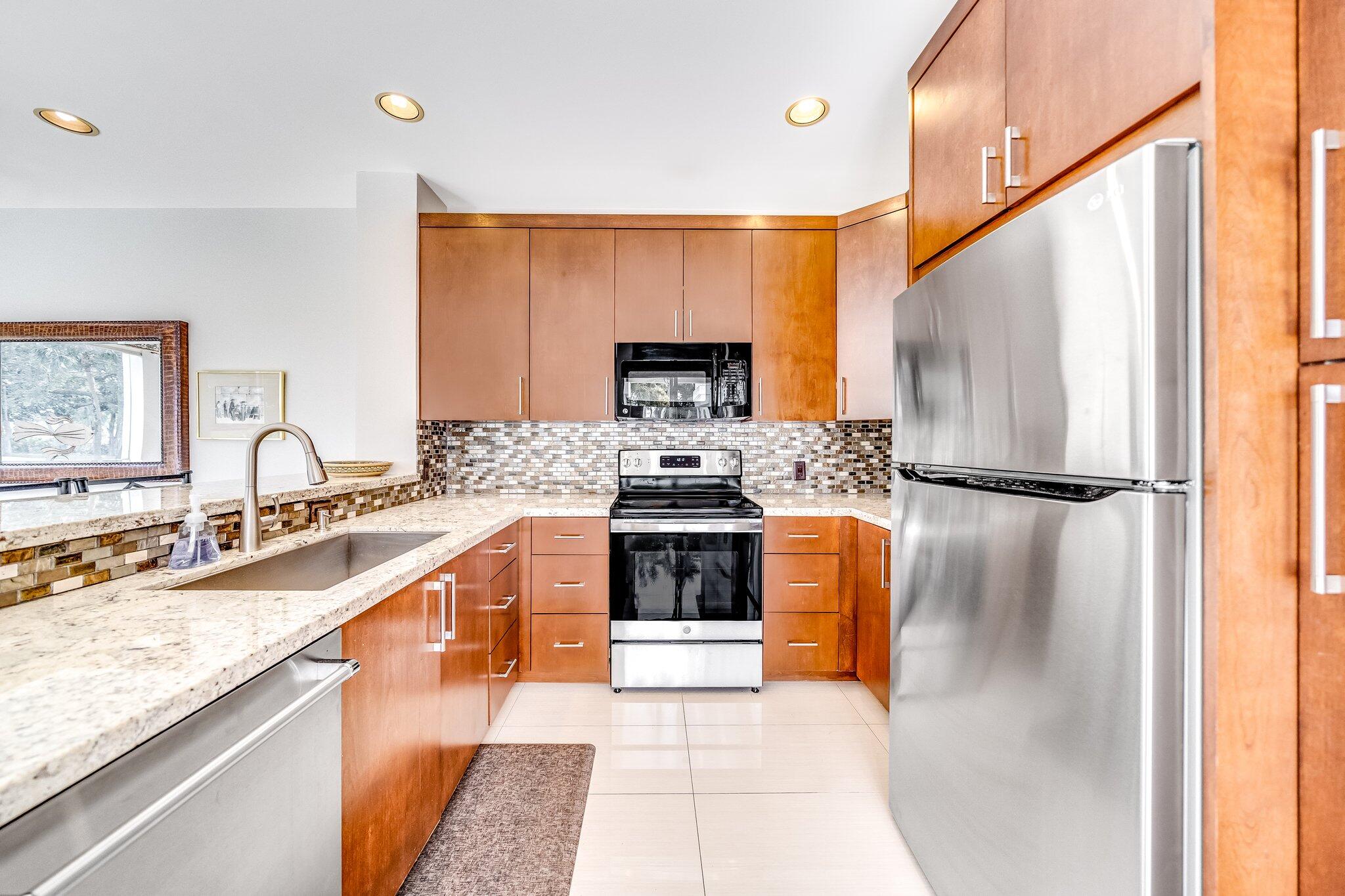 17651 Tiffany Trace Drive Boca Raton, FL 33487 - Photo 12 of 48 23-web-or-mls-JOY04264
