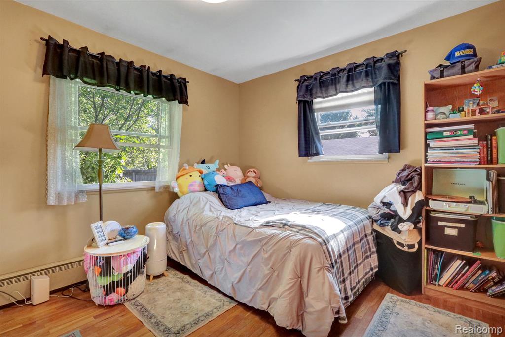 6245 Coldwater Road Flushing, MI 48433 - Photo 17 of 31
