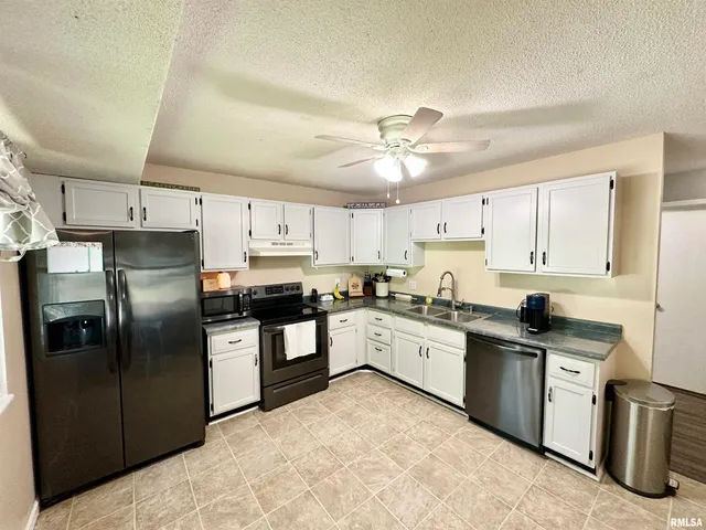 $150,000 | 1107 Coronado West, Jacksonville, IL 62650