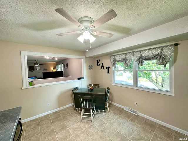 $150,000 | 1107 Coronado West, Jacksonville, IL 62650