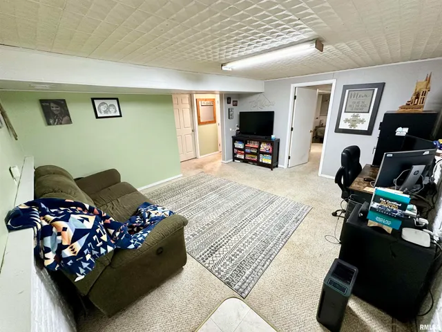 $150,000 | 1107 Coronado West, Jacksonville, IL 62650