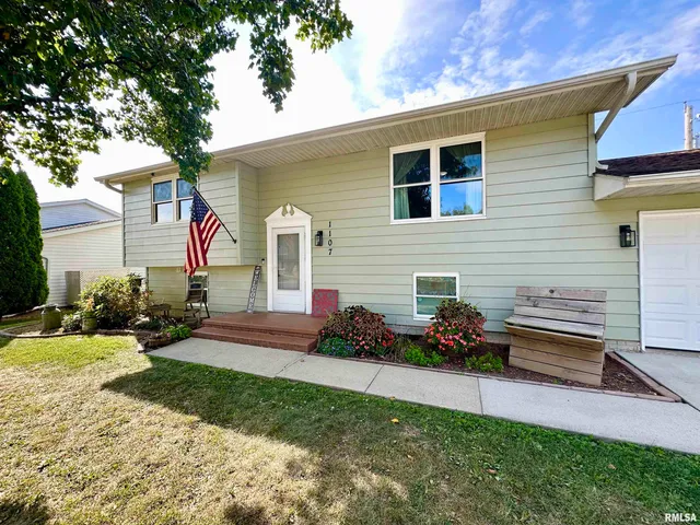 $150,000 | 1107 Coronado West, Jacksonville, IL 62650