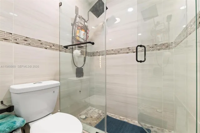 $260,000 | 475 Northwest 210th Street, Unit 201, Miami Gardens, FL 33169