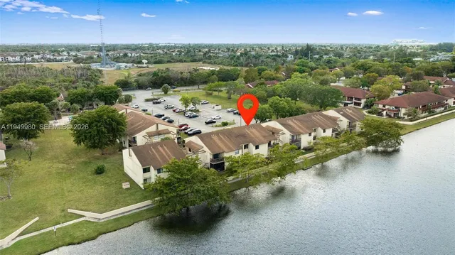 $260,000 | 475 Northwest 210th Street, Unit 201, Miami Gardens, FL 33169