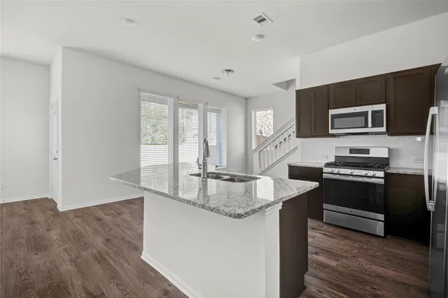 $2,800 | 416 Magnolia Lane, Richwood, TX 77531