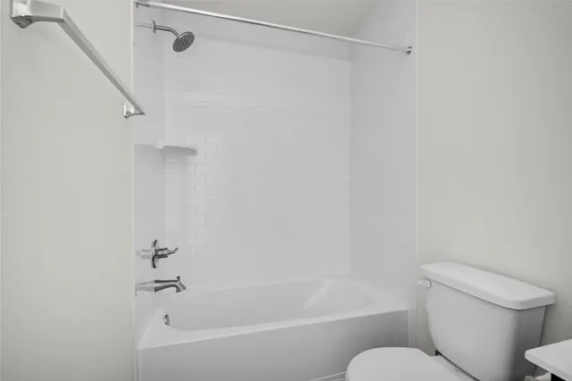 $2,800 | 416 Magnolia Lane, Richwood, TX 77531