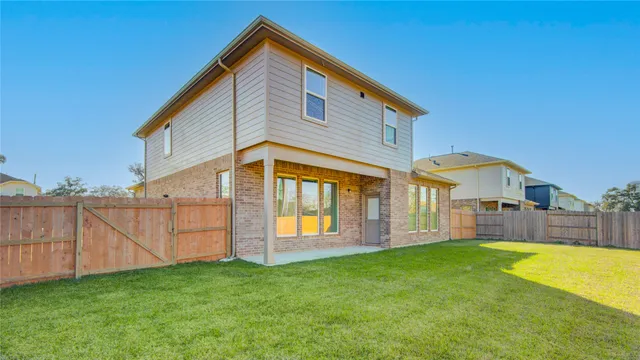 $2,800 | 416 Magnolia Lane, Richwood, TX 77531