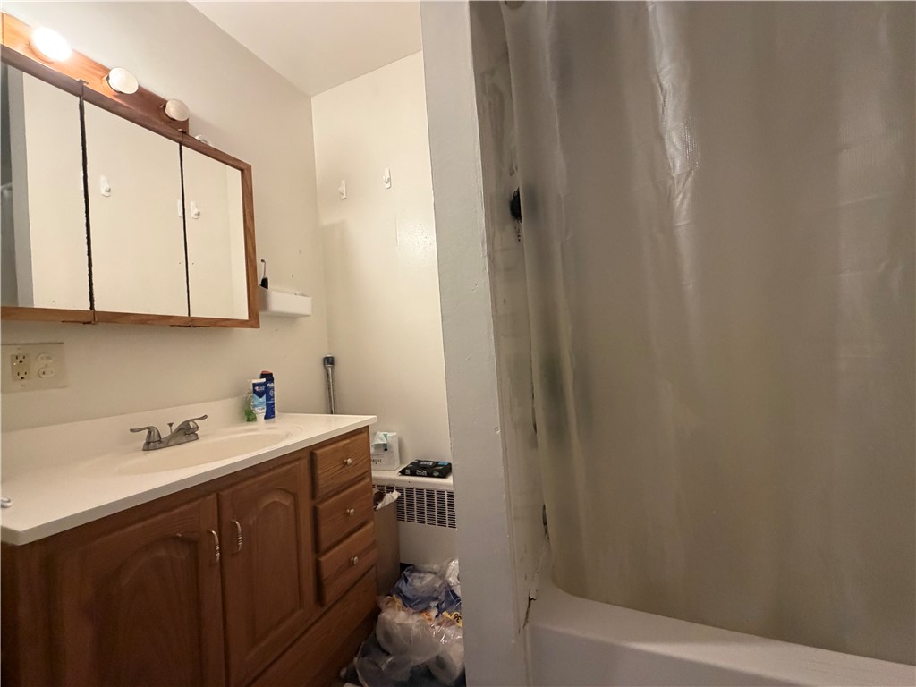 5 Warner Street, Unit 2 Newport, RI 02840 - Photo 13 of 14