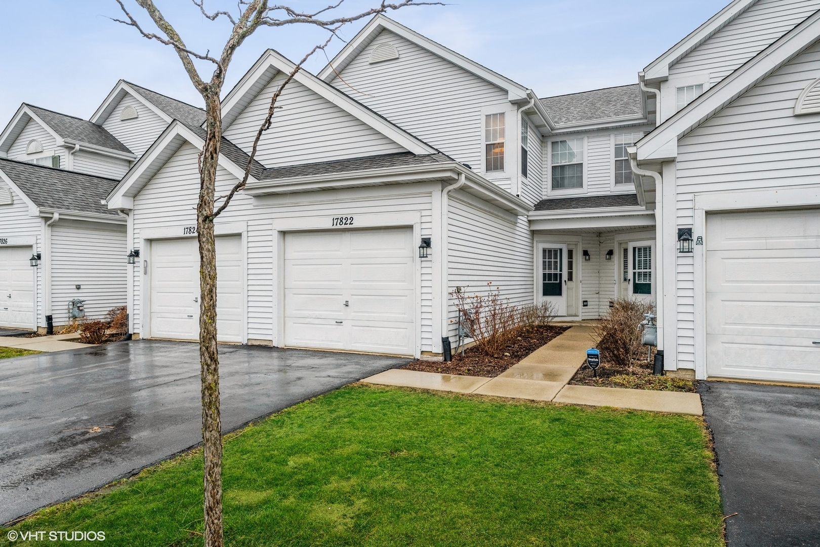 17822 Braewick Road Gurnee, IL 60031 - Photo 1 of 10