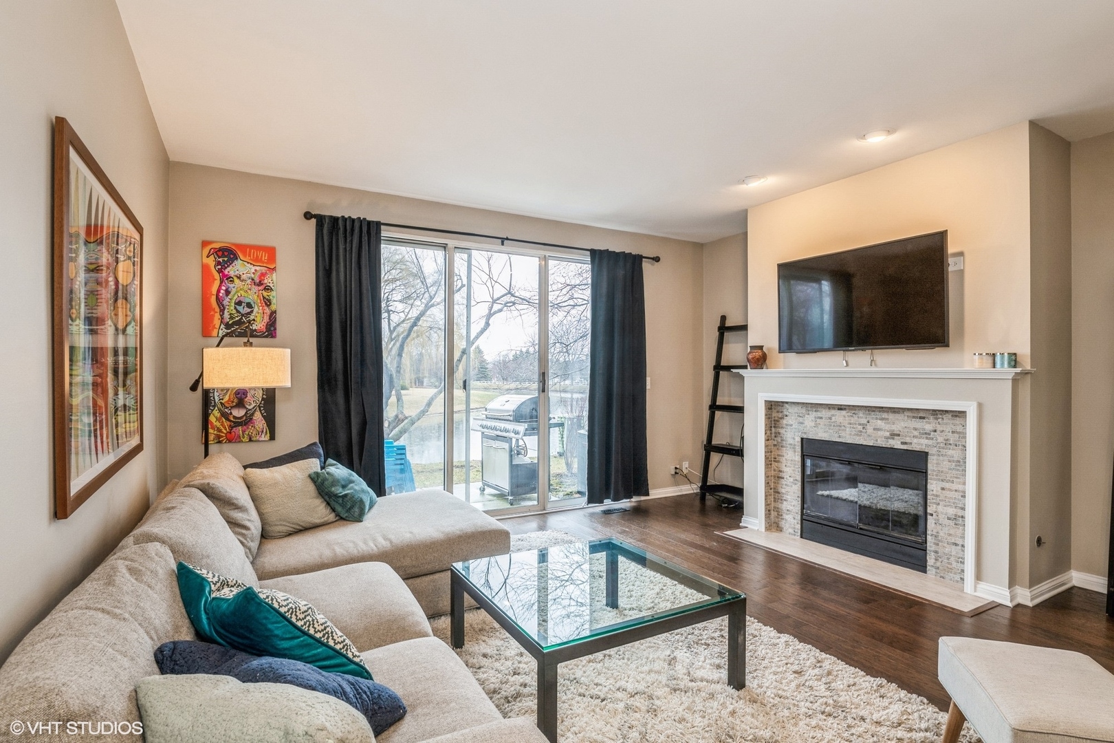 17822 Braewick Road Gurnee, IL 60031 - Photo 4 of 10