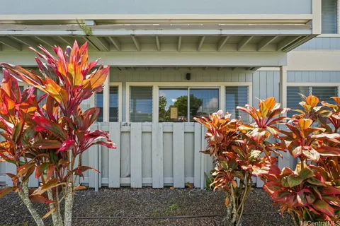 $380,000 | 95-1050 Makaikai Street, Unit 10E, Mililani, HI 96789