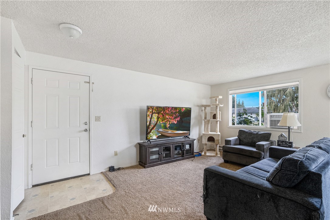 24419 Richards Road Sedro-Woolley, WA 98284 - Photo 8 of 26 Gallery Image 8