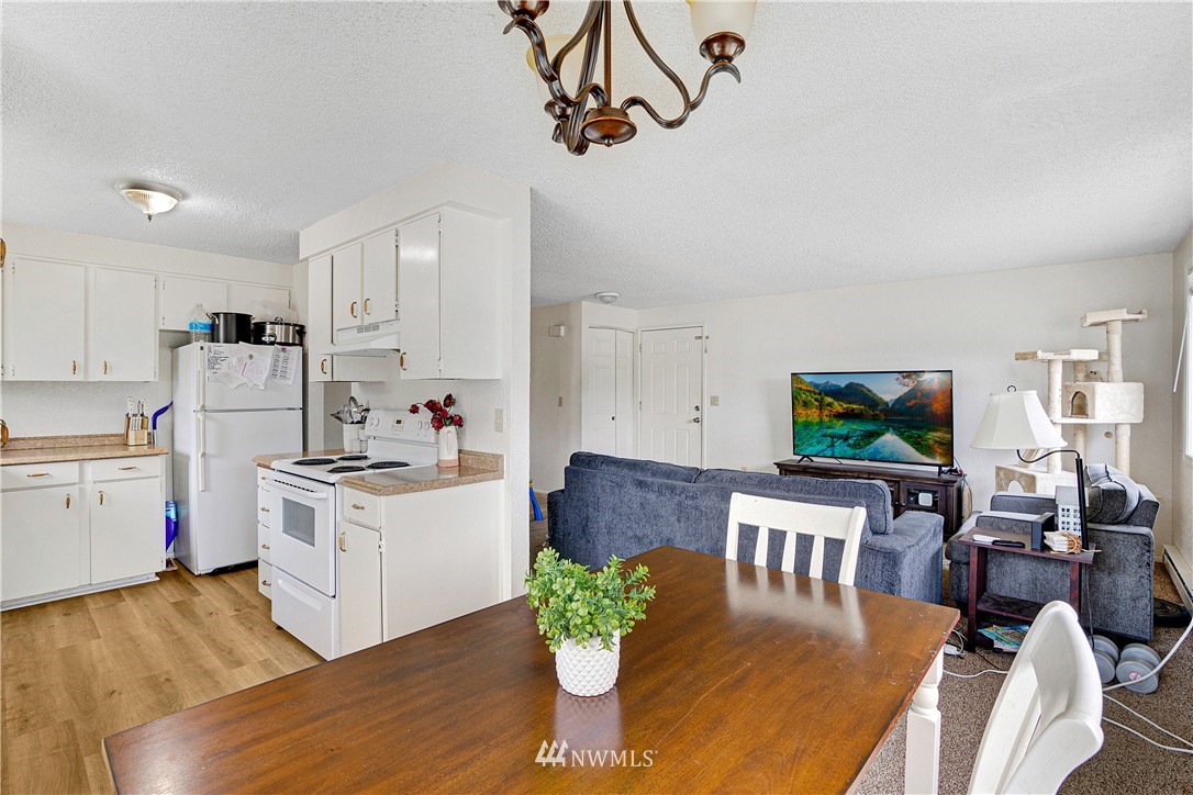 24419 Richards Road Sedro-Woolley, WA 98284 - Photo 10 of 26 Gallery Image 10