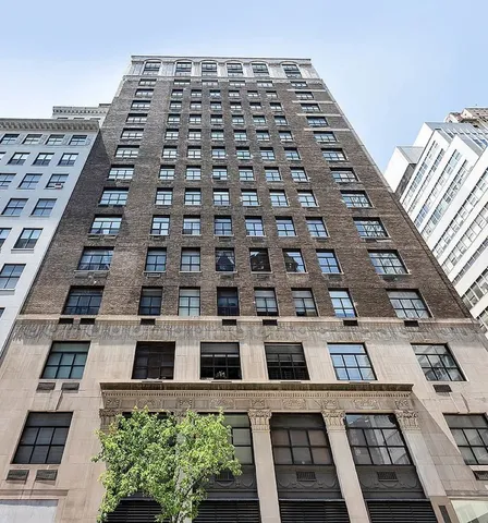 $479,000 | 244 Madison Avenue, Unit 10F | Murray Hill