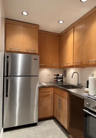 $479,000 | 244 Madison Avenue, Unit 10F | Murray Hill