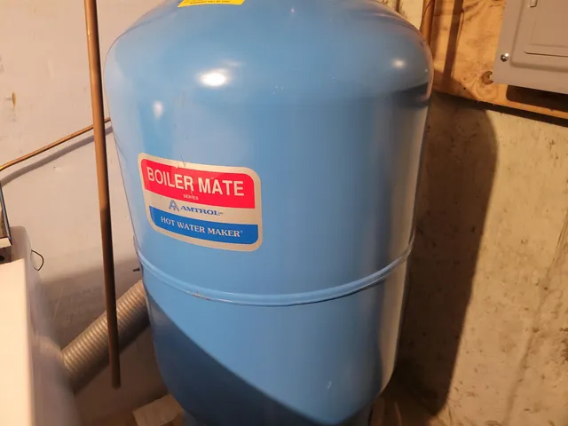 $456,000 | 128 Old Rte 110, Dummer, NH 03588