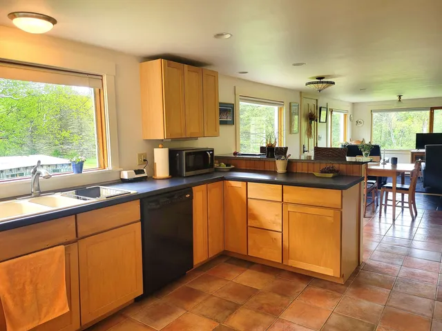 $456,000 | 128 Old Rte 110, Dummer, NH 03588