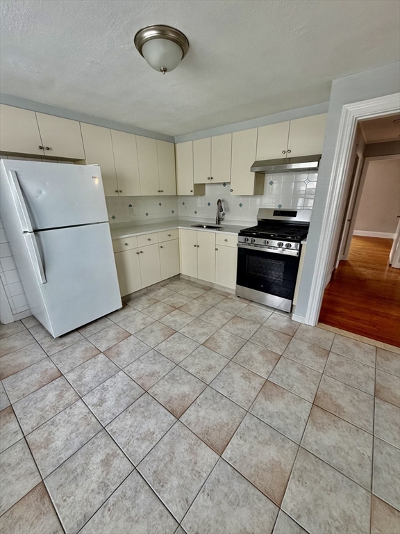 78 Haddon Street, Unit 1 Revere, MA 02151 - Photo 3 of 15