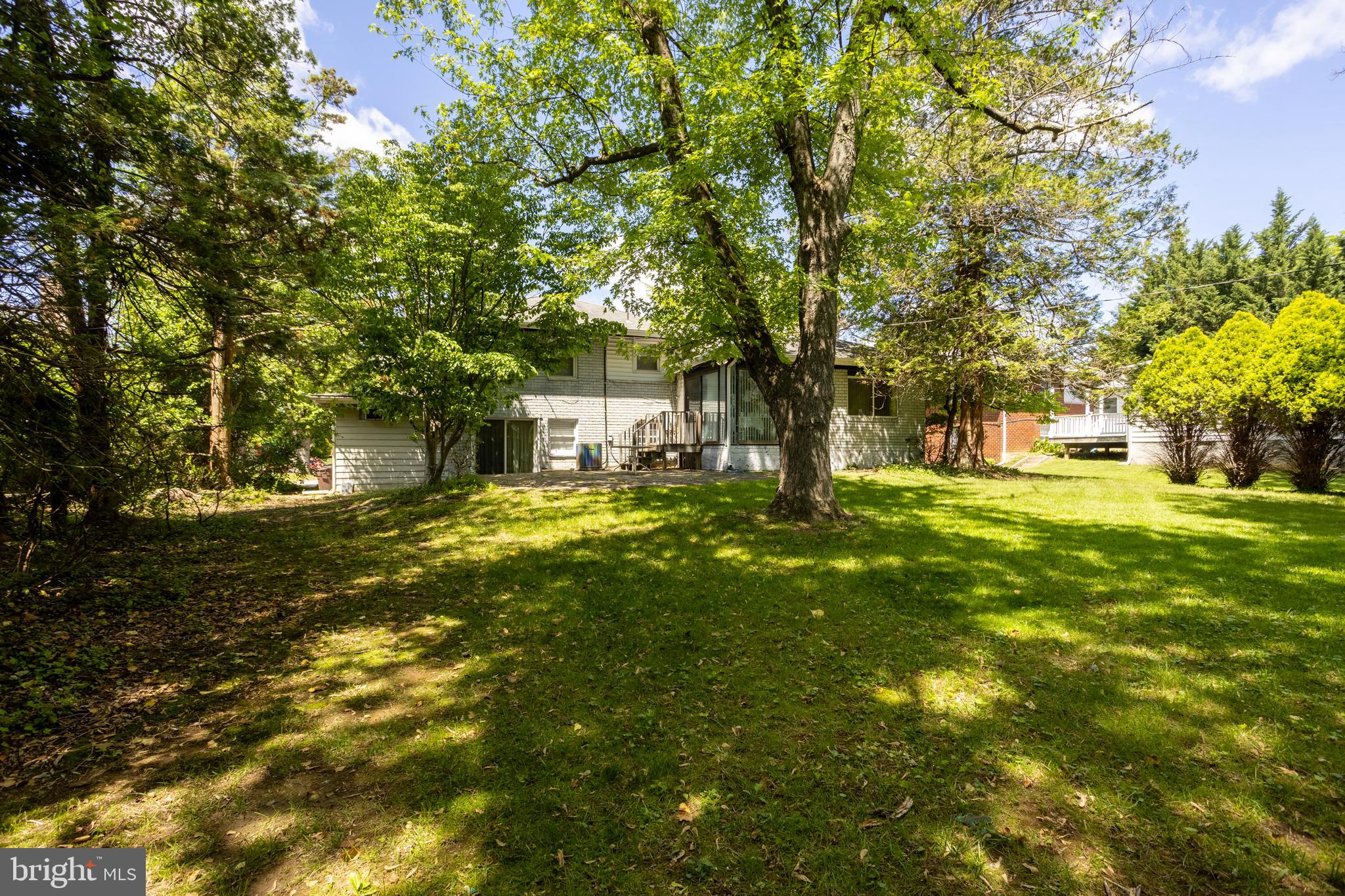 6609 Amleigh Road Baltimore, MD 21209 - Photo 8 of 44