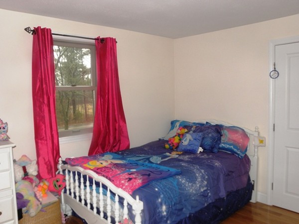 185 Salem Road Dracut, MA 01826 - Photo 12 of 15 Gallery Image 12