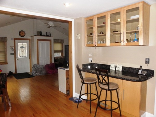 185 Salem Road Dracut, MA 01826 - Photo 4 of 15 Gallery Image 4