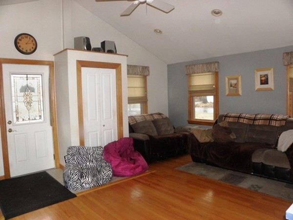 185 Salem Road Dracut, MA 01826 - Photo 6 of 15 Gallery Image 6