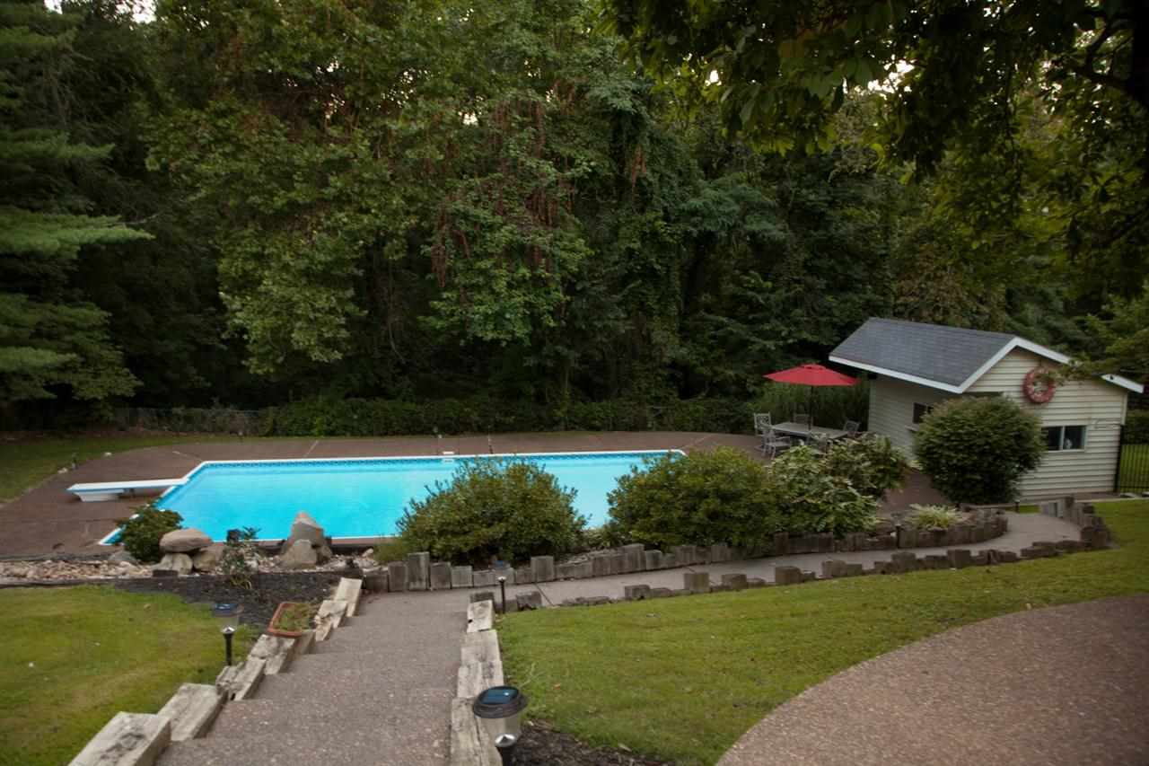 8900 Old State Road Evansville, IN 47711 - Photo 23 of 25 Gallery Image 23