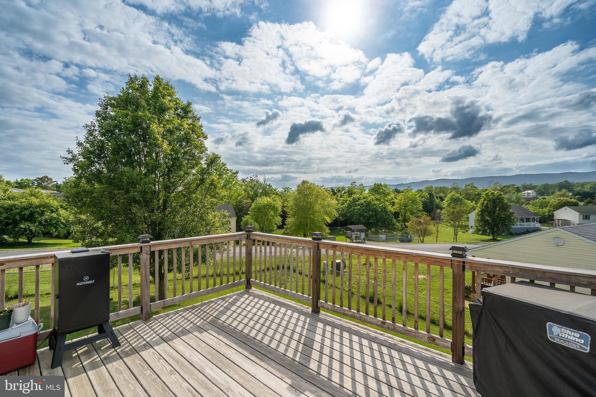 192 Greenleaf Road Strasburg, VA 22657 - Photo 15 of 52 Back Porch