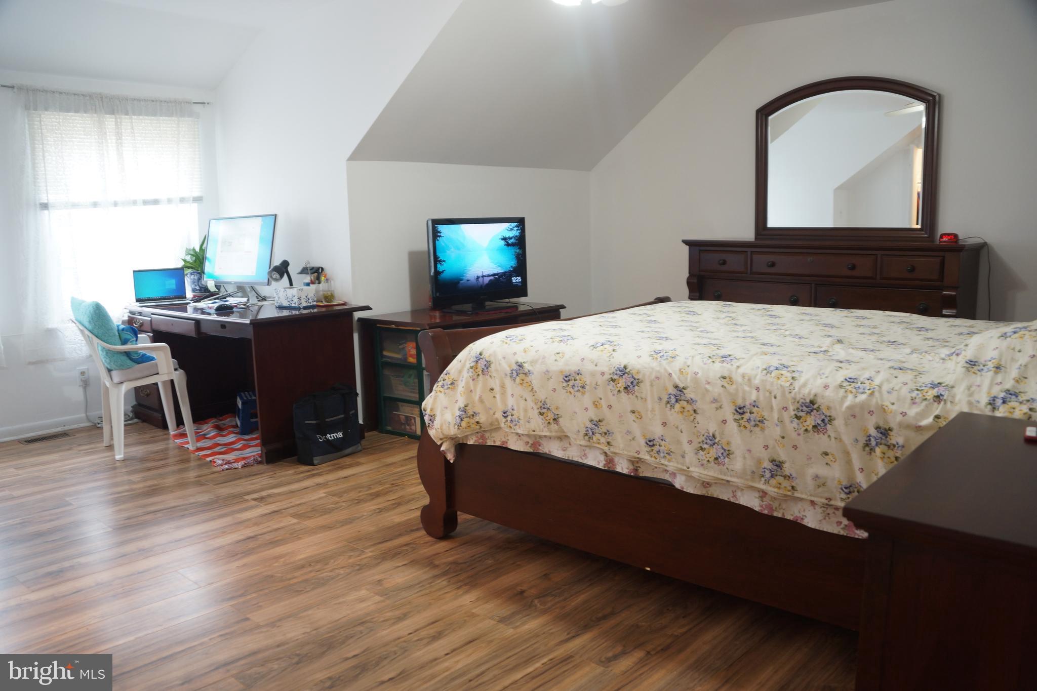 18 Buttonwood Road Voorhees, NJ 08043 - Photo 14 of 18