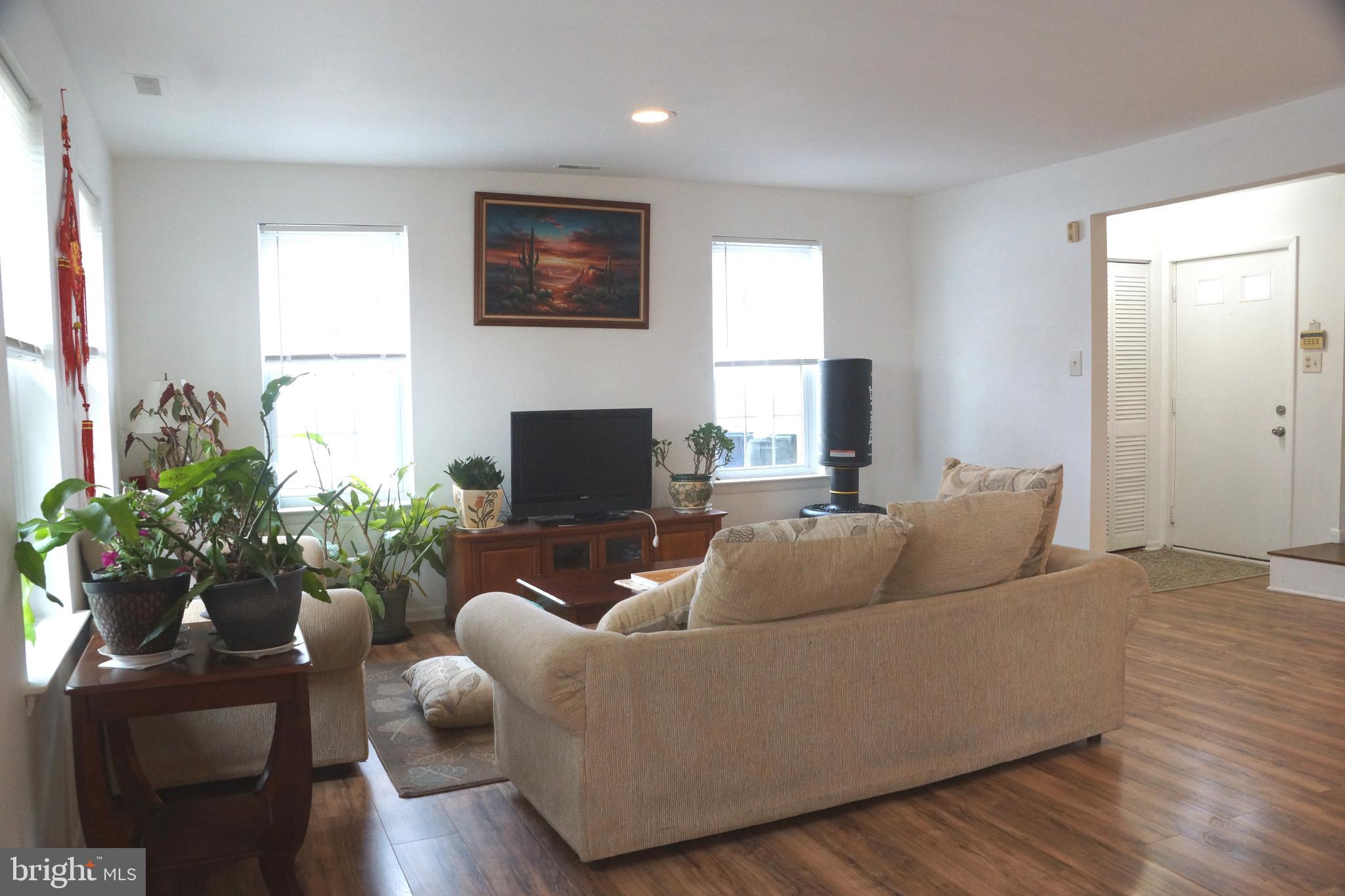 18 Buttonwood Road Voorhees, NJ 08043 - Photo 3 of 18
