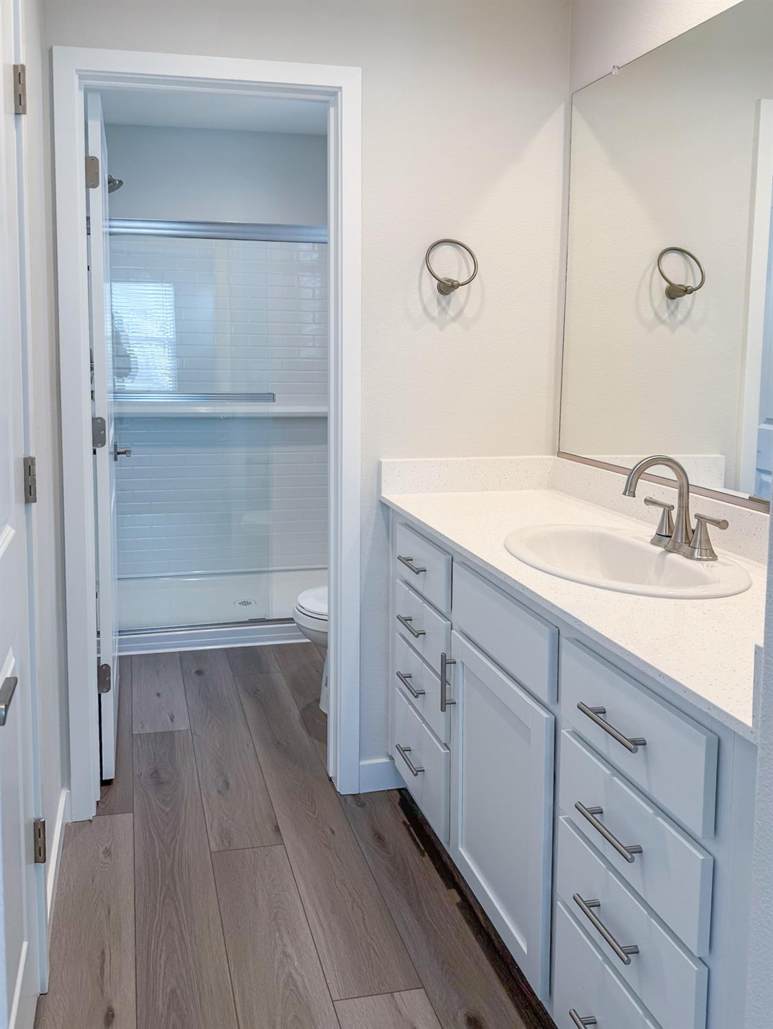 796 Laina Avenue Madera, CA 93636 - Photo 11 of 27