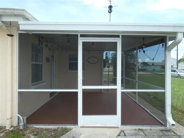 $297,900 | 13404 Susan Drive, Hudson, FL 34667