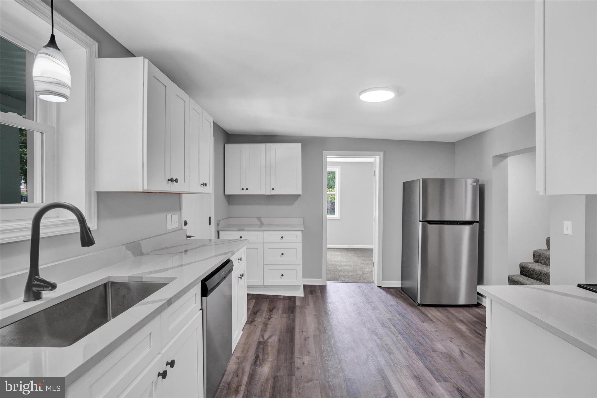 229 Shauffnertown Road New Cumberland, PA 17070 - Photo 6 of 36