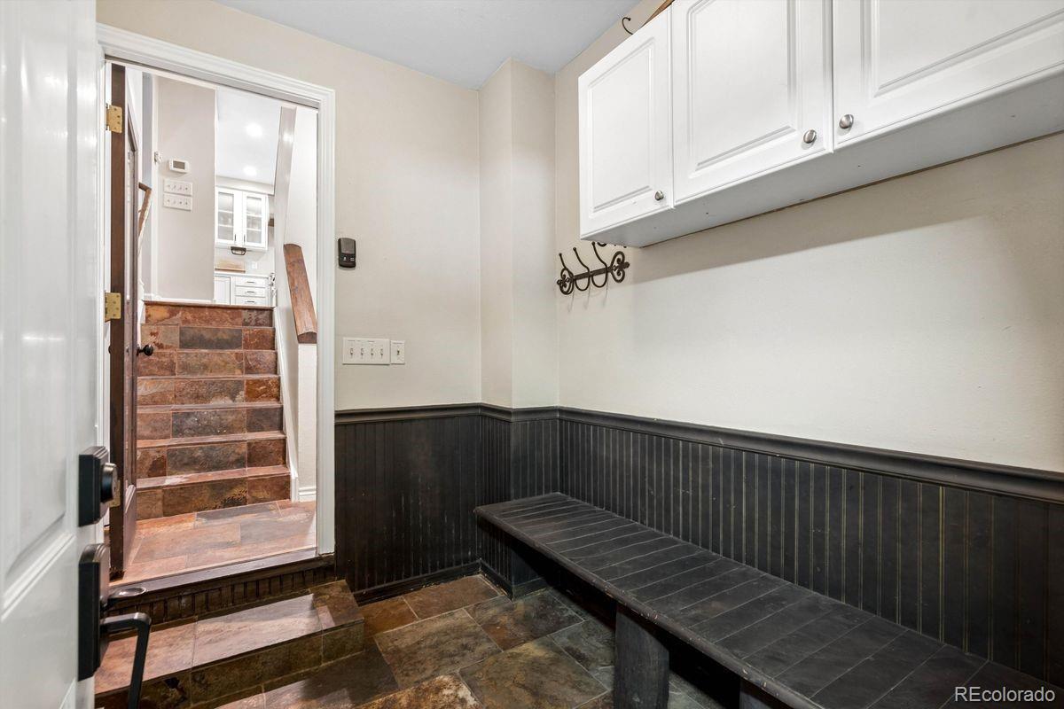 29721 Dorothy Road Evergreen, CO 80439 - Photo 33 of 50