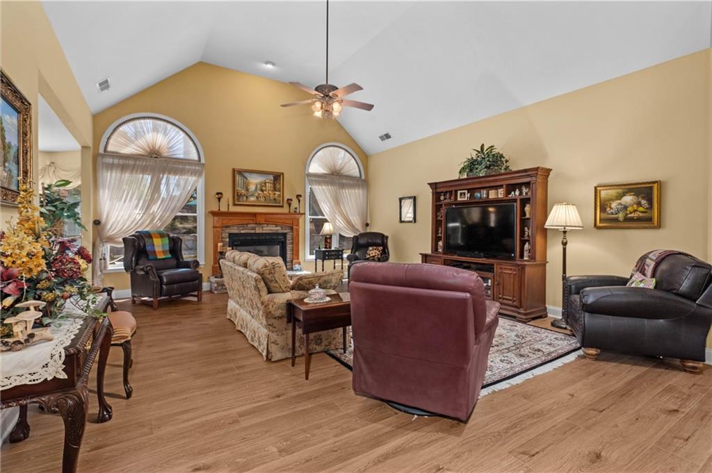152 Fairway View Crossing Acworth, GA 30101 - Photo 13 of 44