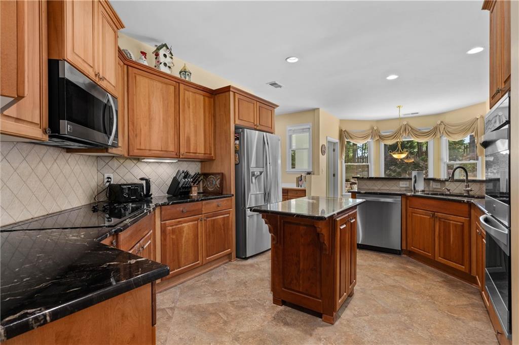 152 Fairway View Crossing Acworth, GA 30101 - Photo 18 of 44