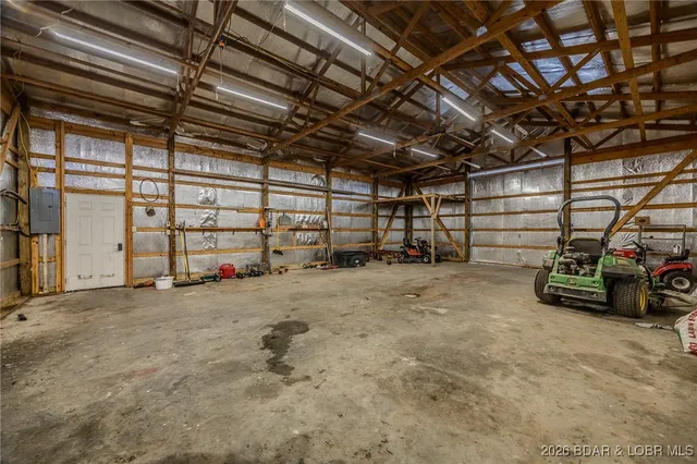 $415,000 | 30017 Jeffries Road, Richland, MO 65556