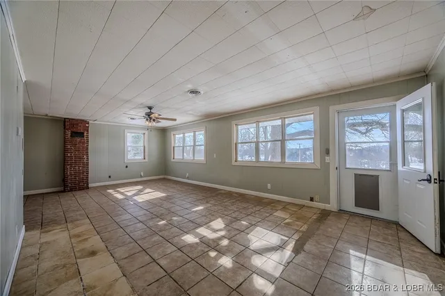 $415,000 | 30017 Jeffries Road, Richland, MO 65556